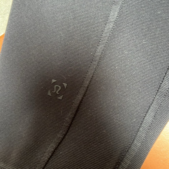 Mens Lululemon Zip Up Medium Jacket - Picture 5 of 5